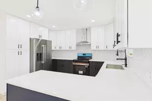 2002 Jones St, Rosenberg, TX 77471 - Photo 24