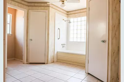 13226 Holston Hills Drive, Houston, TX 77069 - Photo 18