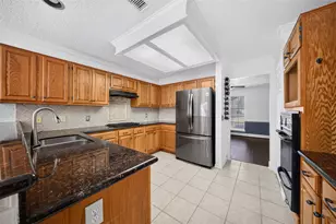 10215 Minturn Ln, Houston, TX 77064 - Photo 14