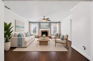 10215 Minturn Ln, Houston, TX 77064 - Photo 4