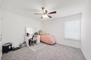 326 Cartersville St, Houston, TX 77029 - Photo 6