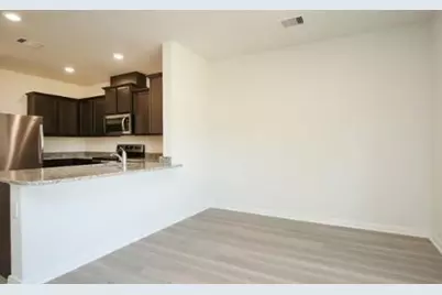 545 Bains Street, Brookshire, TX 77423 - Photo 4