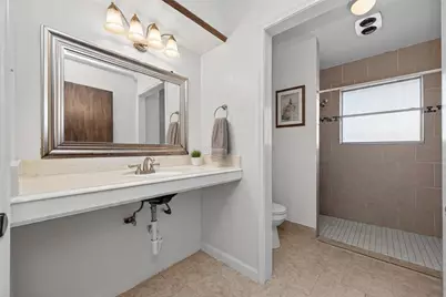 1010 Rhine Lane, Houston, TX 77090 - Photo 16