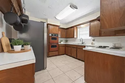 1010 Rhine Lane, Houston, TX 77090 - Photo 8