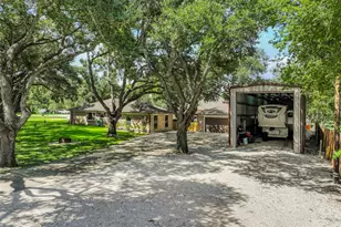 17003 County Rd 127, Pearland, TX 77581 - Photo 10