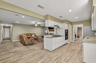 17003 County Rd 127, Pearland, TX 77581 - Photo 22