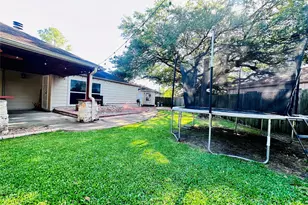 7419 San Morino Dr, Houston, TX 77083 - Photo 22