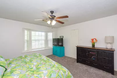 1714 Oak Valley Drive, Kemah, TX 77565 - Photo 22