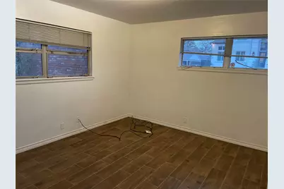 5122 S Jackwood Street, Houston, TX 77096 - Photo 8