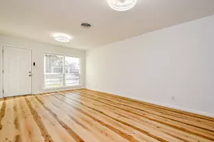 9534 Kerrwood Ln, Houston, TX 77080 - Photo 4