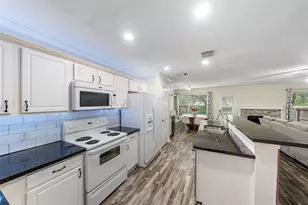 38 Wineberry Pl, The Woodlands, TX 77382 - Photo 6