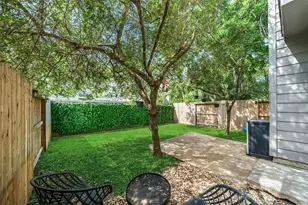 38 Wineberry Pl, The Woodlands, TX 77382 - Photo 30