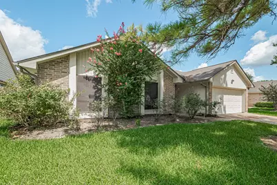 6907 Yardley Drive, Katy, TX 77494 - Photo 2