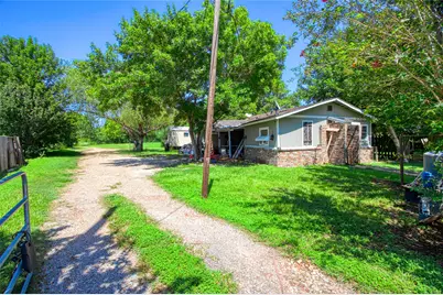 3645 County Road 58, Manvel, TX 77578 - Photo 14
