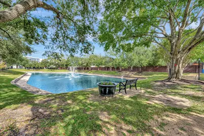 1639 Lakeside Enclave Drive, Houston, TX 77077 - Photo 38