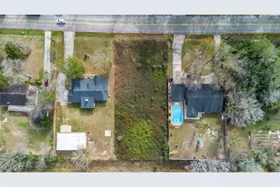 1012 Chateau Woods Parkway Drive, Conroe, TX 77385 - Photo 14