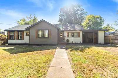 407 W Walt Davis Drive W, Woodville, TX 75979 - Photo 2