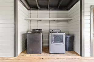 407 W Walt Davis Dr W, Woodville, TX 75979 - Photo 24