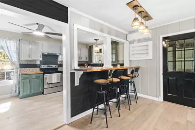 407 W Walt Davis Drive W, Woodville, TX 75979 - Photo 12