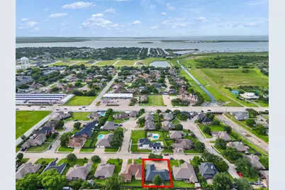 1717 24th Avenue, Texas City, TX 77590 - Photo 4