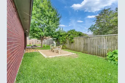 1717 24th Avenue, Texas City, TX 77590 - Photo 32