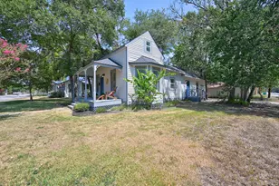 419 S Main St, La Grange, TX 78945 - Photo 32