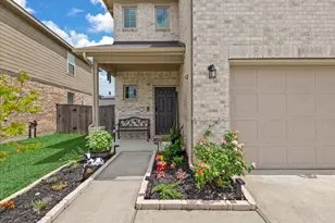 16307 Fontana Ct, Conroe, TX 77302 - Photo 2