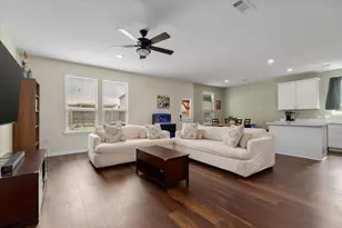 16307 Fontana Ct, Conroe, TX 77302 - Photo 4