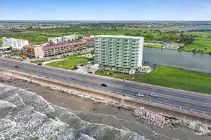 9420 Seawall Blvd, Galveston, TX 77554 - Photo 10