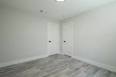 2111 Wycliffe Drive, Houston, TX 77043 - Photo 18