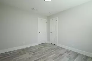 2111 Wycliffe Dr, Houston, TX 77043 - Photo 18