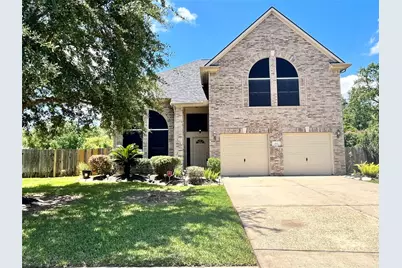 202 Almond Drive, Baytown, TX 77520 - Photo 2