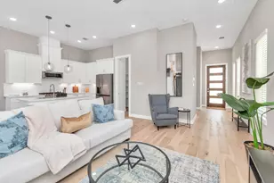 305 Queen Sude Ln, Houston, TX 77091 - Photo 4