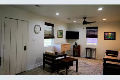 1061 O'Neil Road, Crystal Beach, TX 77650 - Photo 4