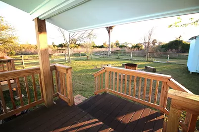 1061 O'Neil Road, Crystal Beach, TX 77650 - Photo 6