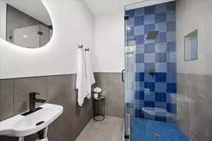 2231 Singleton St, Houston, TX 77008 - Photo 22
