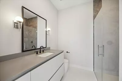1711 Allen Parkway #1805, Houston, TX 77019 - Photo 14