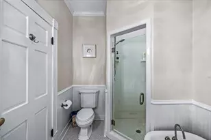 2207 Bernardo De Galvez, Galveston, TX 77550 - Photo 18