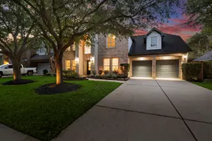 1211 Wealden Forest Dr, Spring, TX 77379 - Photo 2