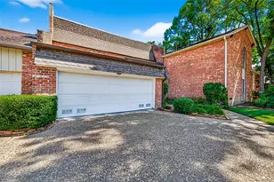 15068 Kimberley Ct, Houston, TX 77079 - Photo 2