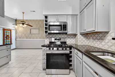 15068 Kimberley Court, Houston, TX 77079 - Photo 16