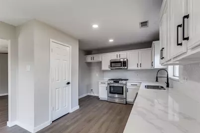 2103 Laurel Arbor Drive, Houston, TX 77014 - Photo 14