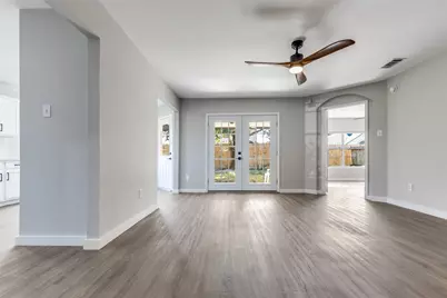 2103 Laurel Arbor Drive, Houston, TX 77014 - Photo 8