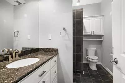 401 Bowie Street, Hallettsville, TX 77964 - Photo 24