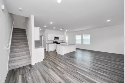 10315 Malta Trace Drive #B, Rosharon, TX 77583 - Photo 4