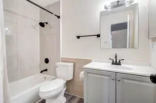 9700 Leawood Blvd, Houston, TX 77099 - Photo 18