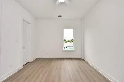 431 Neyland Street, Houston, TX 77022 - Photo 30