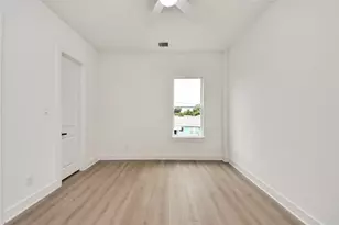 431 Neyland St, Houston, TX 77022 - Photo 30