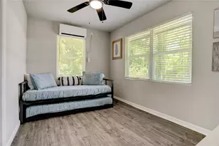 261 Commodore Dr, Livingston, TX 77351 - Photo 8