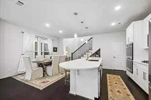 4026 Delta Rose St, Houston, TX 77018 - Photo 12